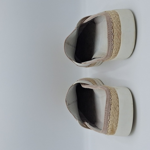 Johnston & Murphy Viv Suede Mule - Picture 8 of 16